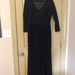 Ralph Lauren Gown, Navy Blue, Lace top, long sleeves. Excellent condition.